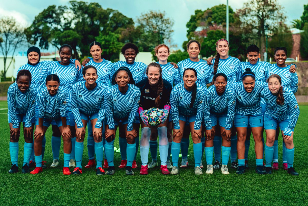UCTFootballClub's tweet photo. It’s good to be back ⚽️💙 #Limitless #SasolLeague https://t.co/U9WJlW0EcI