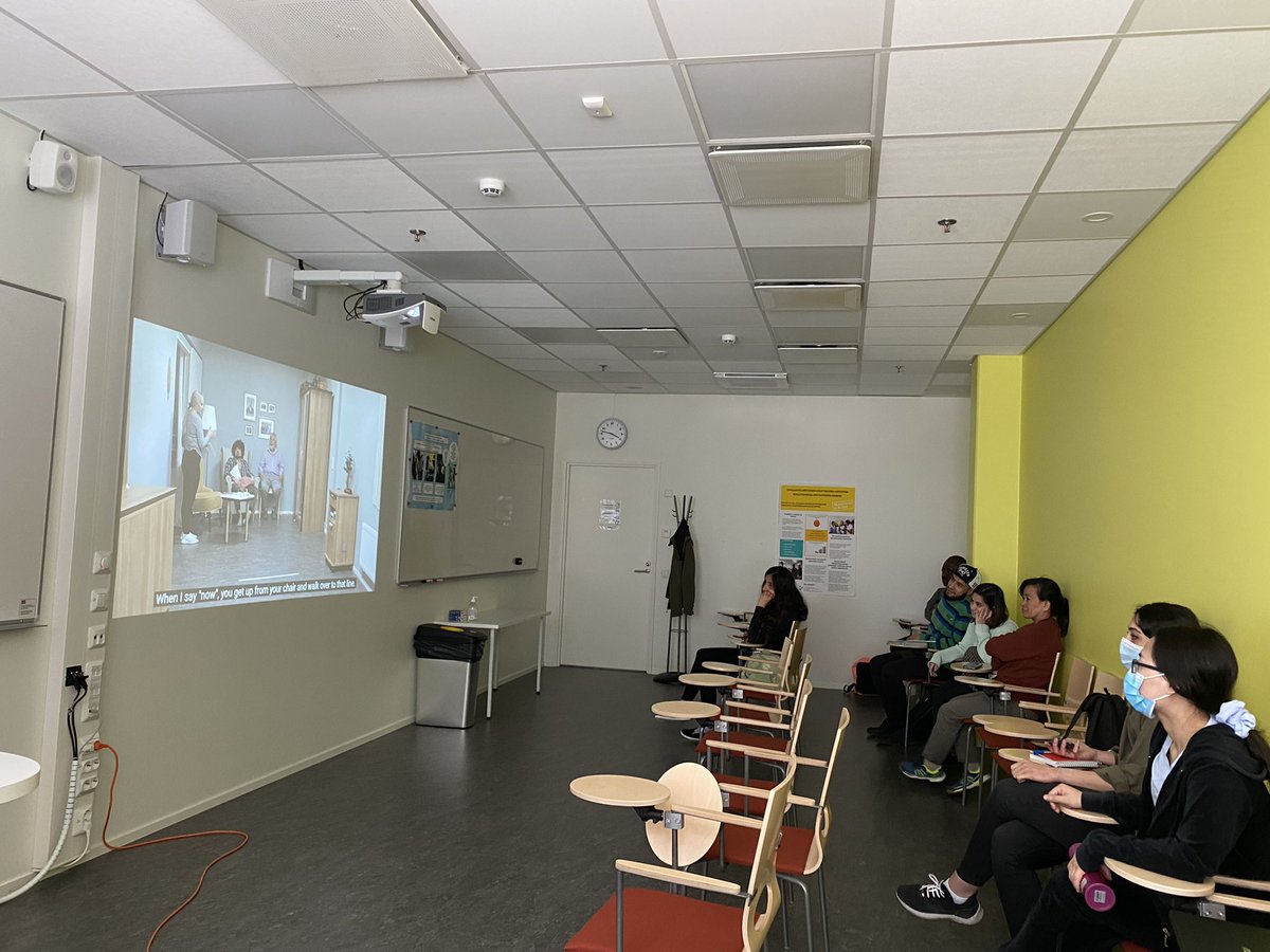 JalonenJohanna's tweet photo. @SatakunnanAMK Nursing students piloted the #GNurseSIM project’s scenario of Older People Risk of Falls &amp; the educational video of the scenario. The video supported learning according to the pilot group. Great🙌🏼 https://t.co/vNRVlwNg87