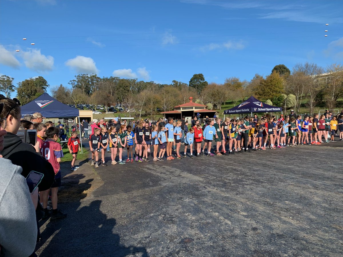 SchoolSportVic's tweet photo. Gippsland Region 🌦 Cross Country went off with a bang, 💥or at least the starter's gun did anyway!

What a turnout. 🏃‍♂️🏃‍♀️

So great to see students back competing in school sport. 

#PlayValueConnect https://t.co/ubcpET53CA