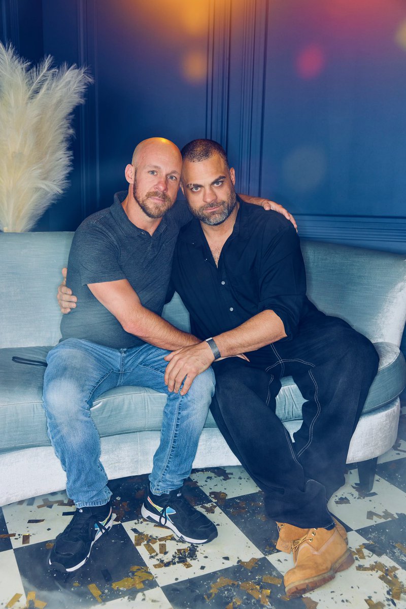 dabryceisright's tweet image. From Carson’s Pro Wrestling World in Allentown, PA in 2002 to a fancy Hollywood party in 2022. Don’t ask us how.