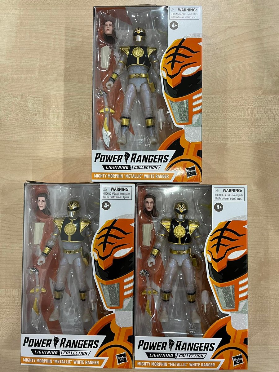 LightningFigPR's tweet photo. BREAKING NEWS! Malaysian retailer MyToy has just posted on their Facebook page a haul of the yet to be announced #LightningCollection Metallic Armor White Ranger!

Looks to come with a fully assembled Zeo Crystal! https://t.co/aXlDpKaN09