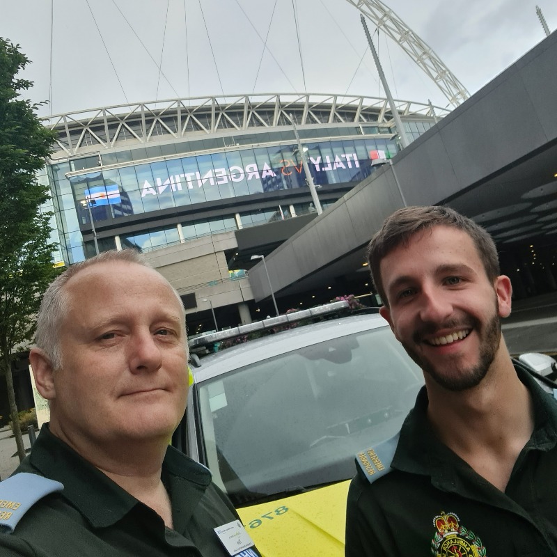 Ldn_Ambulance's tweet photo. James and Tim covered over 100 miles across London during their 12 hour shift! They attended to 9 patients including an RTC involving a motorcycle. They also attended two patients with chest pain, and were able to administer pain relief before the crews arrived. 

#VolunteersWeek https://t.co/nHaYgAFNlX