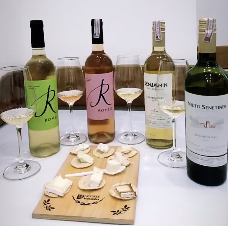 Dianaessther Sommelière tweet media