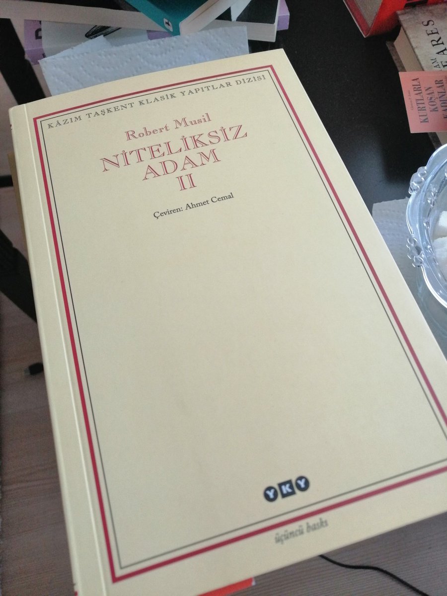 Günaydın 😊 elimde muhteşem bir eser var @YapiKrediKultur #robertmusil #niteliksizadam