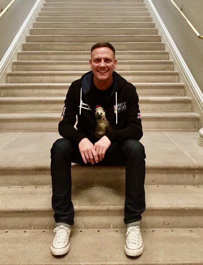 MarkElliott52's tweet photo. Massive congratulations to @HelpforHeroes Patron @antonycotton on being awarded the MBE for his services to the Military and Veterans… Richly deserved my friend 👏👏💂 https://t.co/kIGu67sEaX