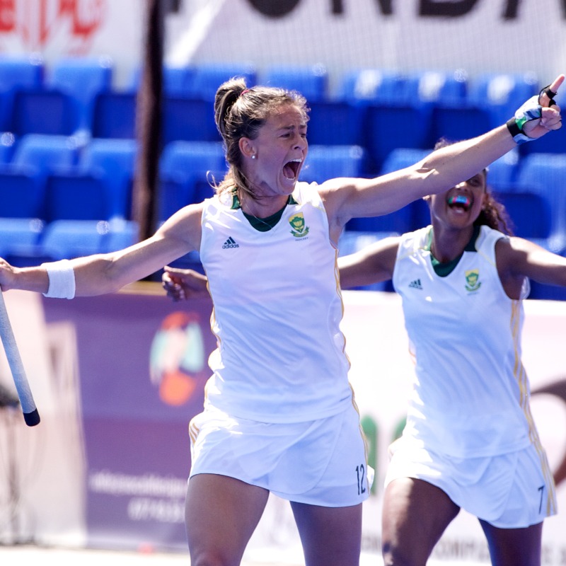 FIH_Hockey's tweet photo. #2DaysToGo 

Teams:
Men: India, Malaysia, Pakistan, Poland and Switzerland
Women: India, Poland, South Africa, Switzerland and Uruguay

@dirkiewasha has been @SA_Hockey leading goal scorer in multiple tournaments, can she lead the goal scoring charts even at the #Hockey5s event?
