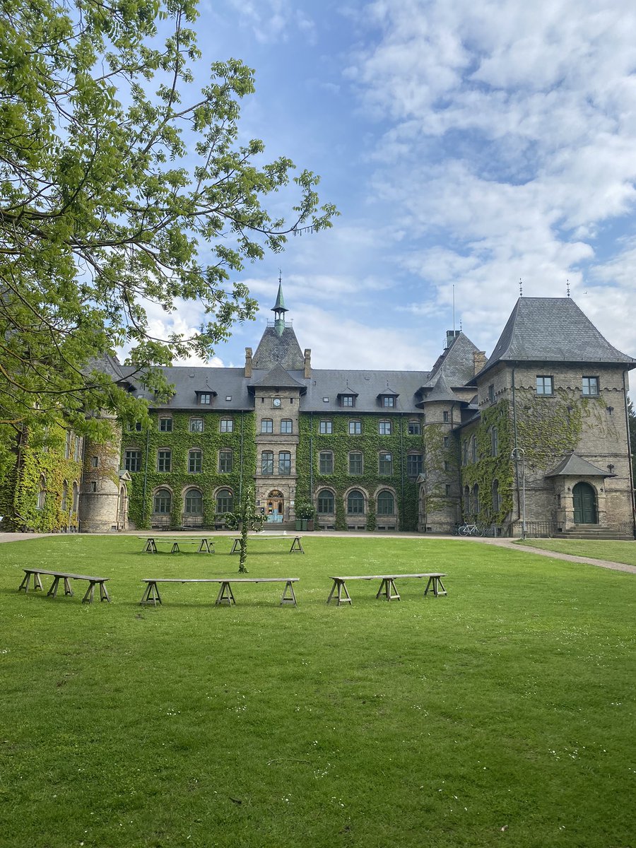 BorgAlex3's tweet photo. A great day 2 at the #IPRI2022 conference yesterday. Really nice talks from fellow students in the presentation and poster sessions. Amazing site visit to @NordGen and @kemekol at the Alnarp campus of @PlantSlu too! Looking forward to todays talks! #chemicalecology https://t.co/vppd2nD6Xr