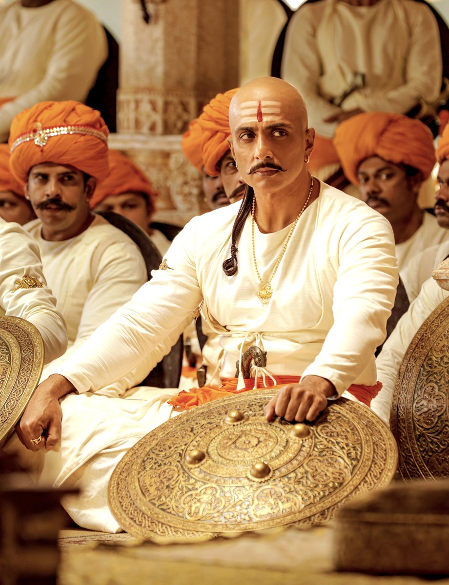 SonuSood's tweet photo. शौर्य और प्रताप की अनसुनी गाथा । क्या आप तैयार है चाँद बर्दय से मिलने? #SamratPrithviraj in cinemas from tomorrow!

@akshaykumar @ManushiChhillar @duttsanjay #DrChandraprakashDwivedi #ManavVij #AshutoshRana #SakshiTanwar @yrf #SamratPrithviraj3rdJune https://t.co/4FkPydJirQ