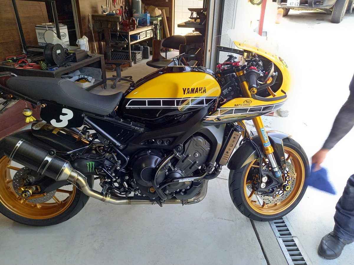 2021年式迄のXSR900用エグリタンクカバー タイプR 出来ました❗低い 2021年式迄のXSR900用エグリタンクカバー タイプR 出来ました❗低い