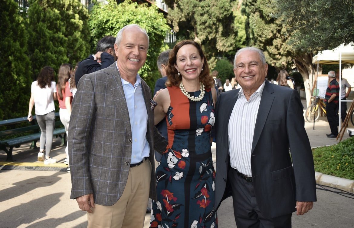 IC_Lebanon's tweet photo. During the opening ceremony of IC’s remarkable career guidance event, @megankhairallah addressed Grade 10 & 11 students: “imagine your careers in #2030. You will need critical questioning and creativity! At IC we provide the roots”. From roots to wings #icspirit https://t.co/6FfFSXRArC
