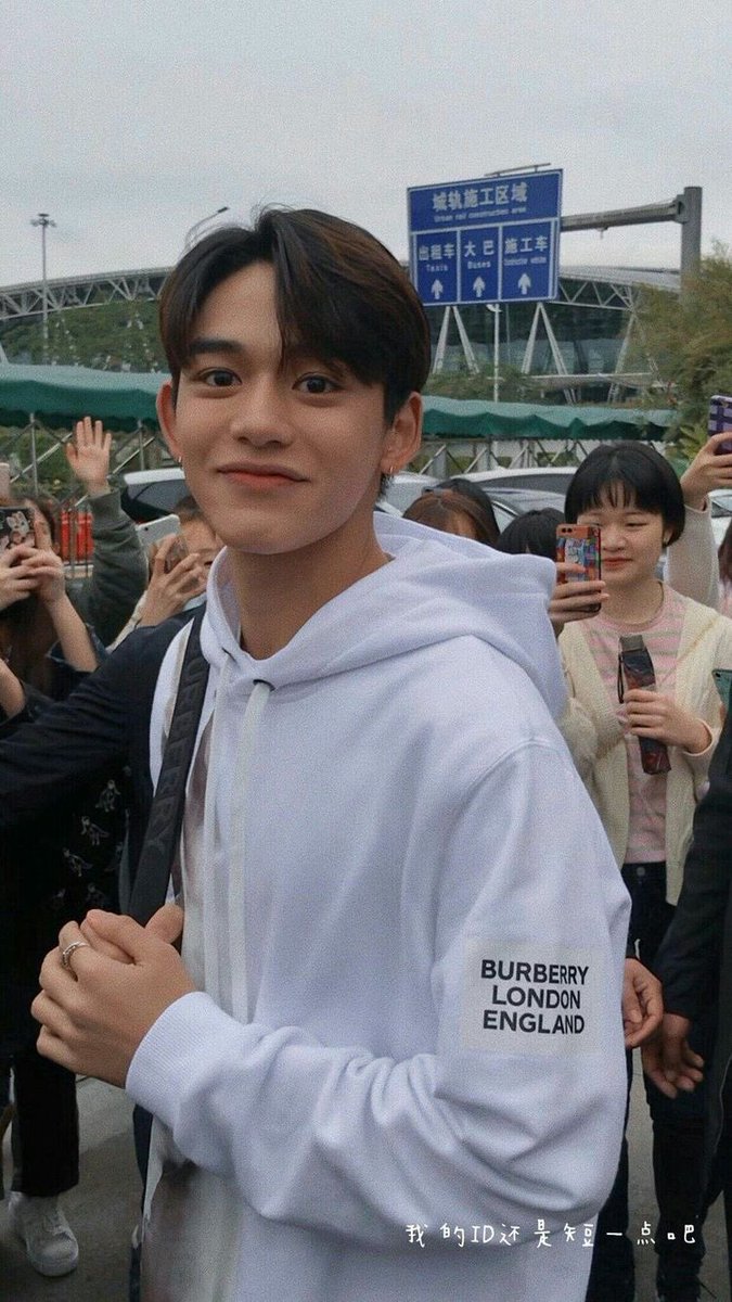 kikiki_yuki_'s tweet photo. лулу, возвращайся скорее ;(
#wayv7 #LUCAS 
#LucasWeLoveYou #lucasback https://t.co/cf0cu4VtP0