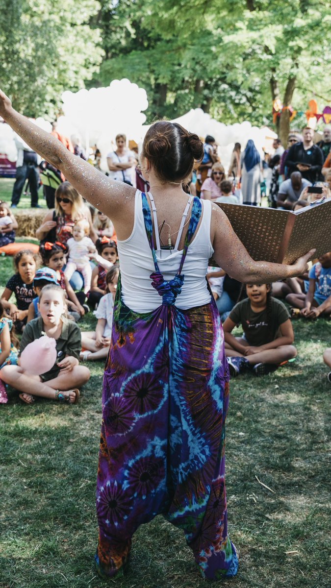 Got little ones? Young at heart? Looking for #BankHoliday #Festival vibes in #Luton today? Look no further people, get your glitter on and head down to #TheHatFactory <a href="/TheHatDistrict/">The Hat District</a> <a href="/culturetrustuk/">The Culture Trust Luton</a> to Rave Revel &amp; Rhyme with us at 2:15pm-2:45pm and 4pm-4:30pm. LETS GO! 🥳☀️