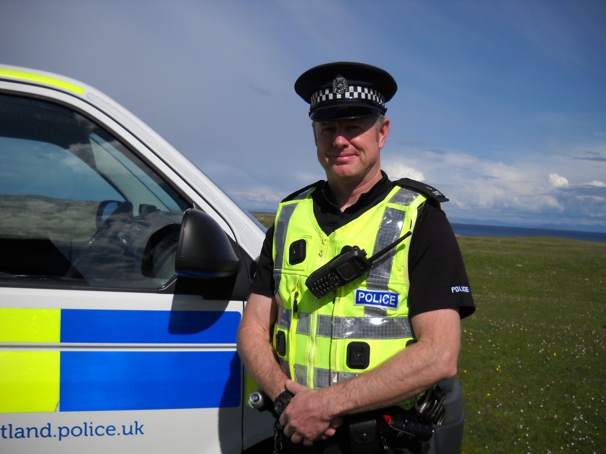 PoliceScotland's tweet image. Our Chief @CC_Livingstone has been knighted in the #JubileeHonours while retired Supt Irene Ralston and PC Stephen Tanner received the QPM. Health &amp;amp; Safety Manager James Bertram was awarded the BEM. Warm congratulations to all, read more 👉 ow.ly/RPEr50JnVcq