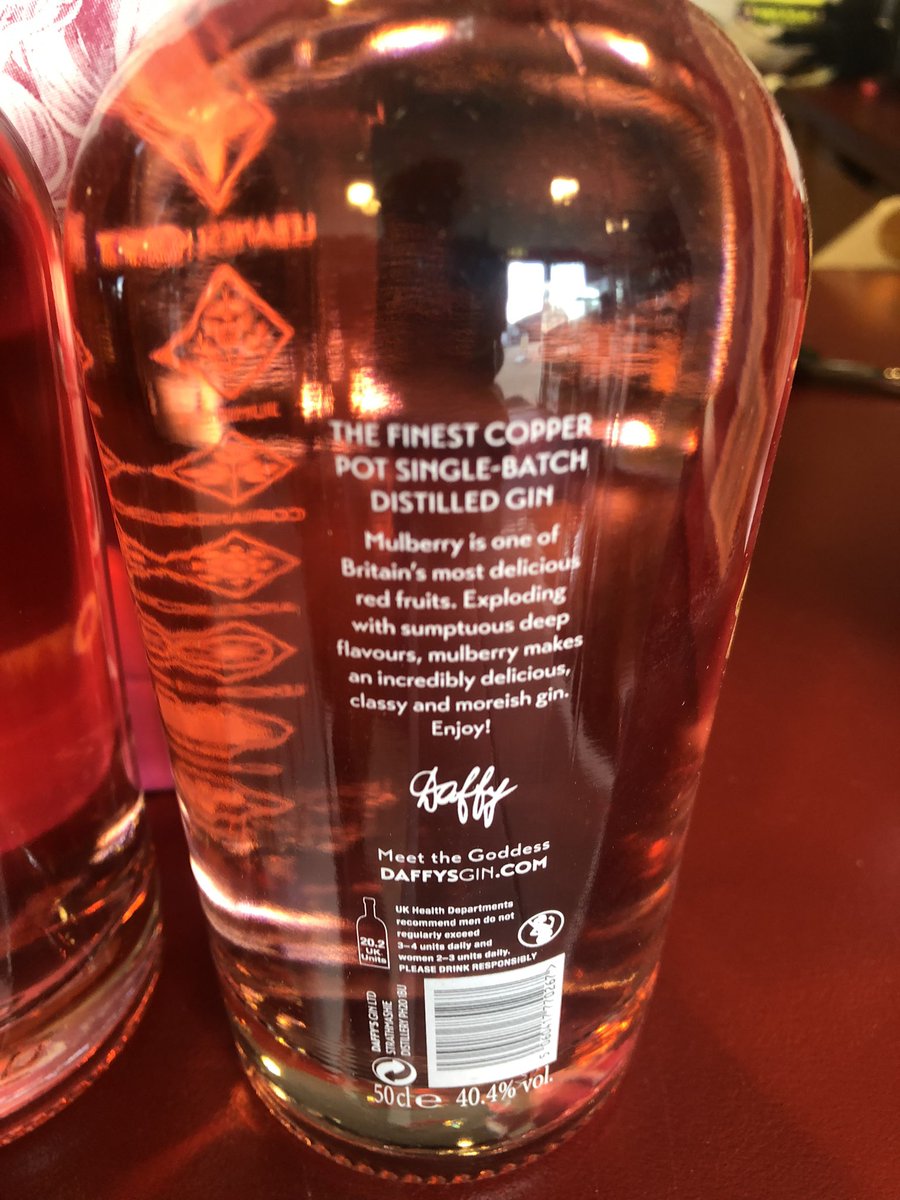 Heerlijke Red Fruit Gin   <a href="/DaffysGin/">Daffys Gin</a>      Aanwezig in #oldebroek bij Herkert Úw Topslijter