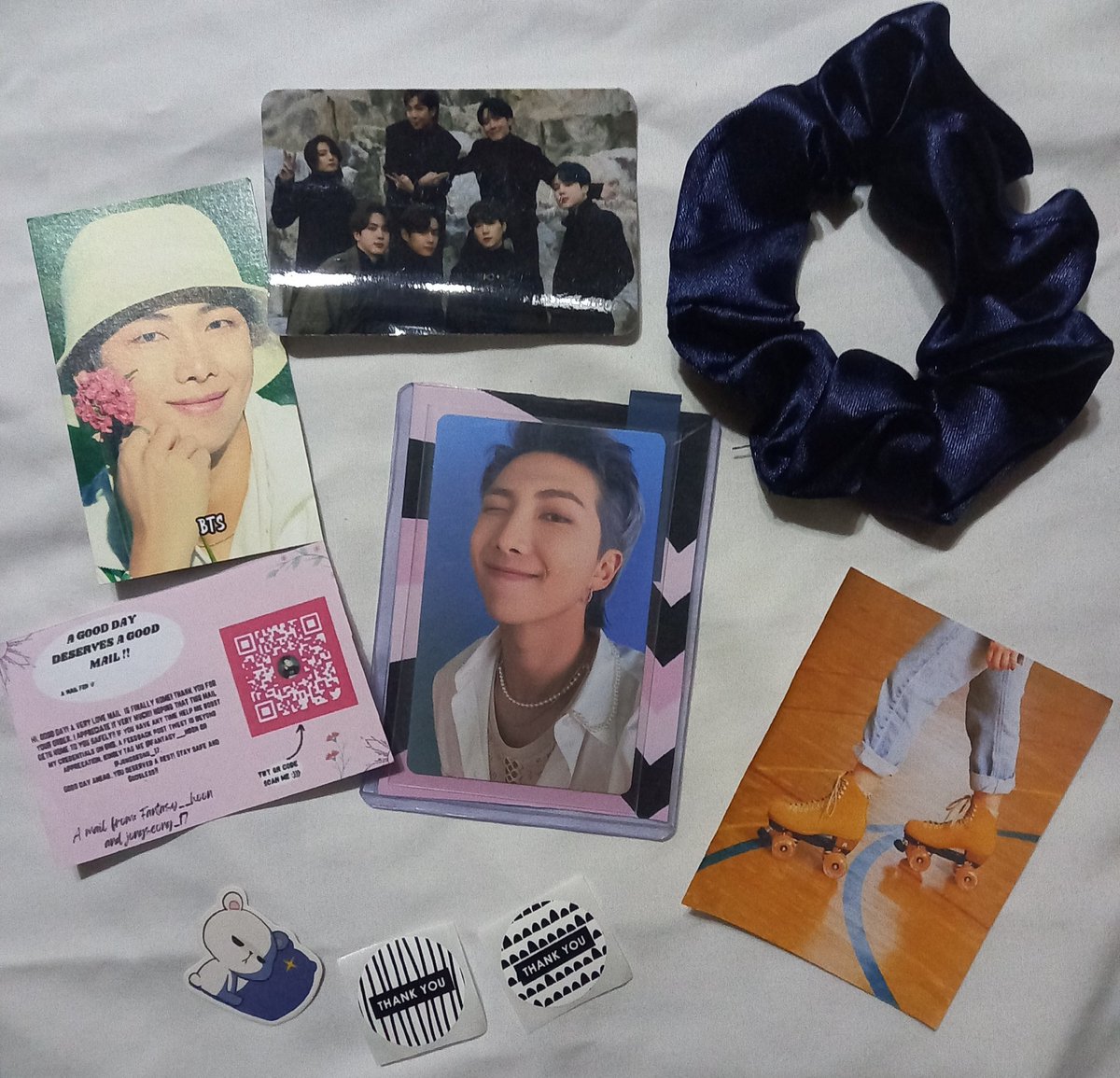 _s2p33d's tweet photo. Henloo!! @jongseong_17 Rm photocard came home safely! Thank you sa fast and smooth transaction, sobrang steal ko rin nakuha toh😔✌. Thank you also sa freebies and scrunchie, cute <3 

#jongseongfeedback https://t.co/VXwB5dhV6N