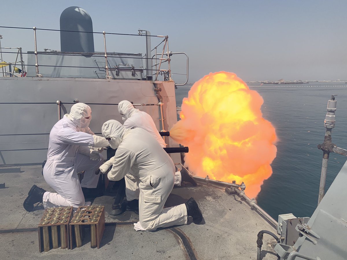 Her Majesty’s Ship MONTROSE is proud to salute HM The Queen on the 70th anniversary of her Coronation with a 42 Gun Salute on behalf of the <a href="/RoyalNavy/">Royal Navy</a> from the UK Naval Support Facility in Bahrain. 💥 👑 

#PlatinumJubilee #HM70