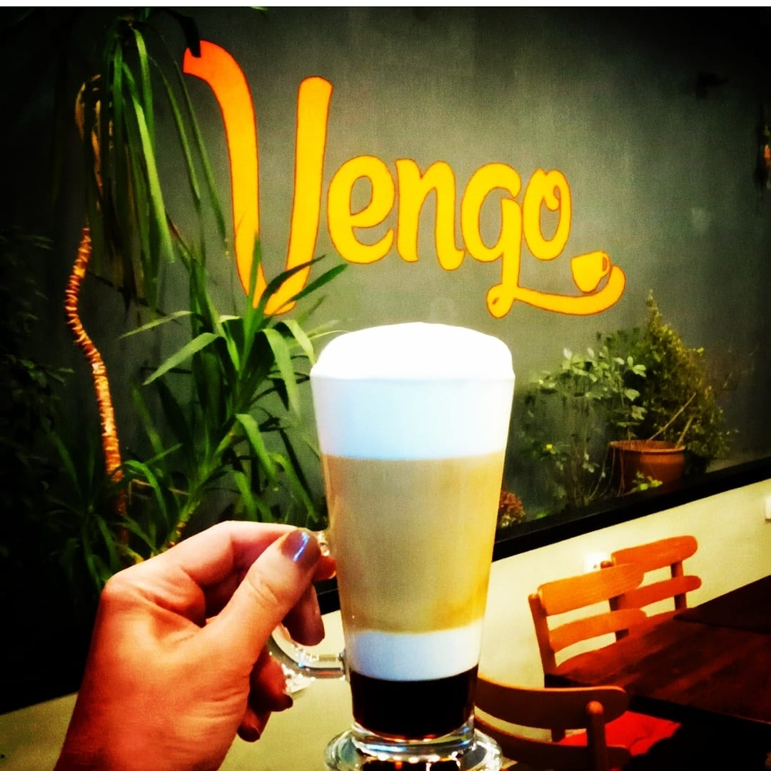 PolenEkoloji's tweet photo. #ANKARA📣

HALKIN YEŞİL YENİ DÜZENİ
kitabı @CafeVengo'da🌿

🚩Cafe Vengo, Kızılay'da Bayındır 2 Sokak'ta. https://t.co/3GCpD0LqiM