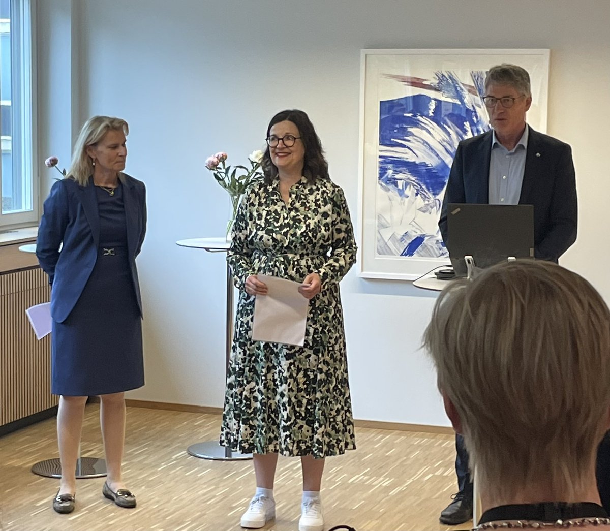 Forskningsminister <a href="/Anna_Ekstrom/">Anna Ekström</a> presenterar ny GD för <a href="/Vetenskapsradet/">Vetenskapsrådet</a>. Välkommen <a href="/katarinabjelke/">Katarina bjelke</a> !