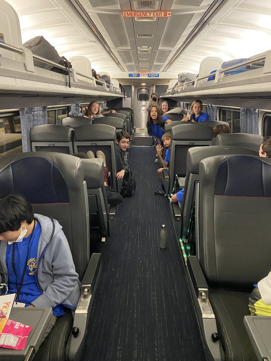 msforeman303's tweet photo. St. Louis…here we come! 8th grade trip 2022! https://t.co/vQmOn3TiaA