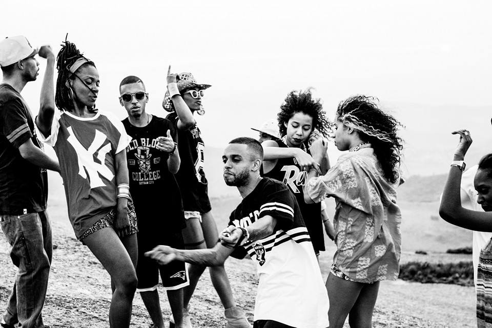 klmusicaoficial's tweet photo. Pré-Venda @5Pra1 
https://t.co/gxXss3Kd5E https://t.co/UHaKRHuf3C