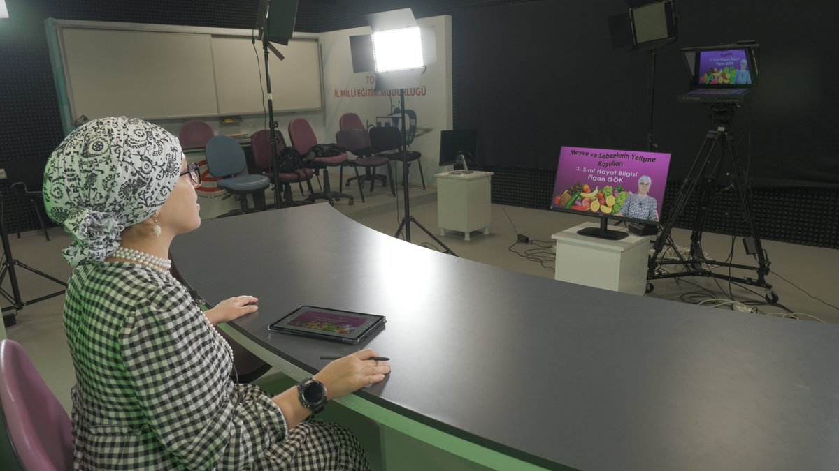 ✔️<a href="/tokatmem/">Tokat İl Milli Eğitim Müdürlüğü</a> Web TV (Eğitim Tokat Tv) stüdyolarında bugün gerçekleştirilen, 3. Sınıf Hayat Bilgisi Konulu ders videosu çekimlerinden görüntüler...
✔️Ders videolarını izlemek için tıklayın
➡️ youtube.com/watch?v=5UcpC7…
➡️ youtube.com/watch?v=DLXIKD…
➡️ youtube.com/watch?v=QLbT8J…