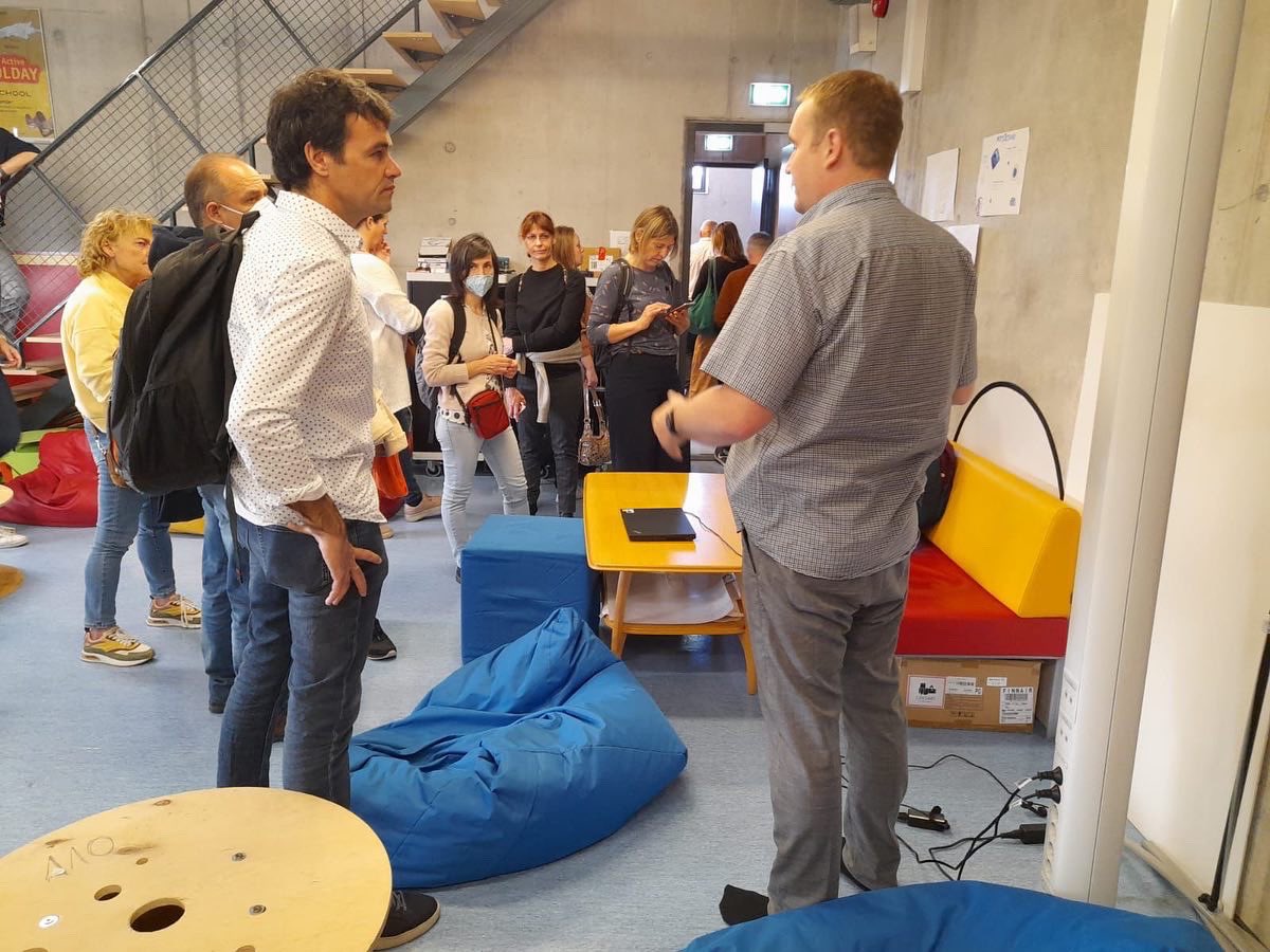 insperalada's tweet image. Aquest mes, en el marc del nostre projecte Erasmus+, hem fet un curs estructurat a Finlàndia i Estònia. Hem après noves metodologies i hem pogut entendre el Sistema Educatiu Finès. Ens n’emportem idees i contactes molt interessants. @sepiegob #erasmusplus #arainsperalada