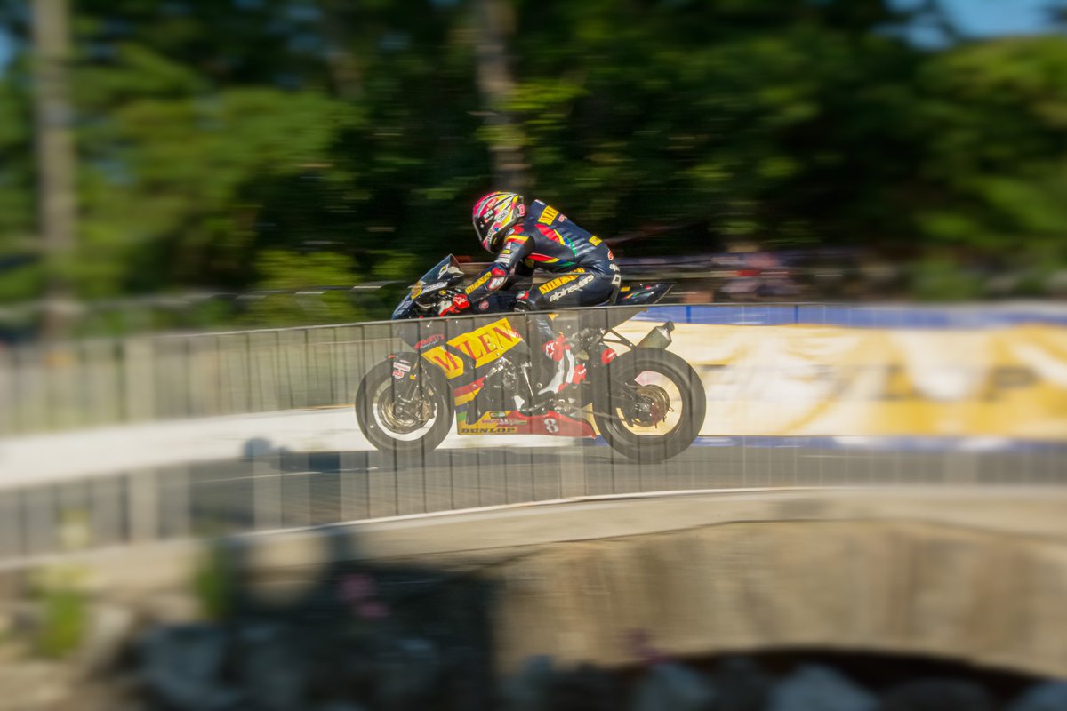 AndyOzzHalsall's tweet photo. Davey Todd launching at Ballaugh Bridge, Wednesday evening practice #iomtt2022 #IOMTT22 #LoveTT #RIPMP https://t.co/YO2jw44E1Y