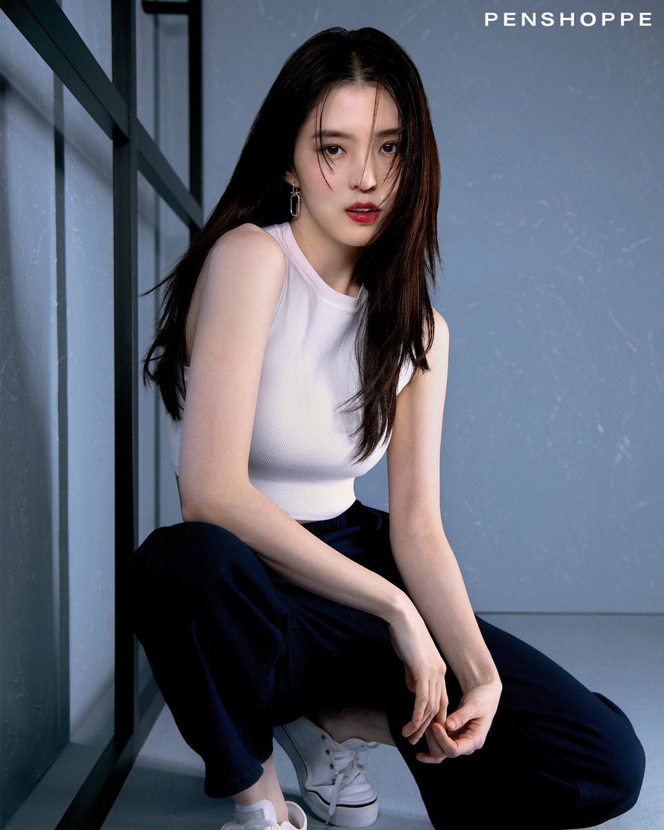 midnight_oat's tweet photo. Han Sohee &amp; Kim Taeri. https://t.co/cvdr7Jv3gf
