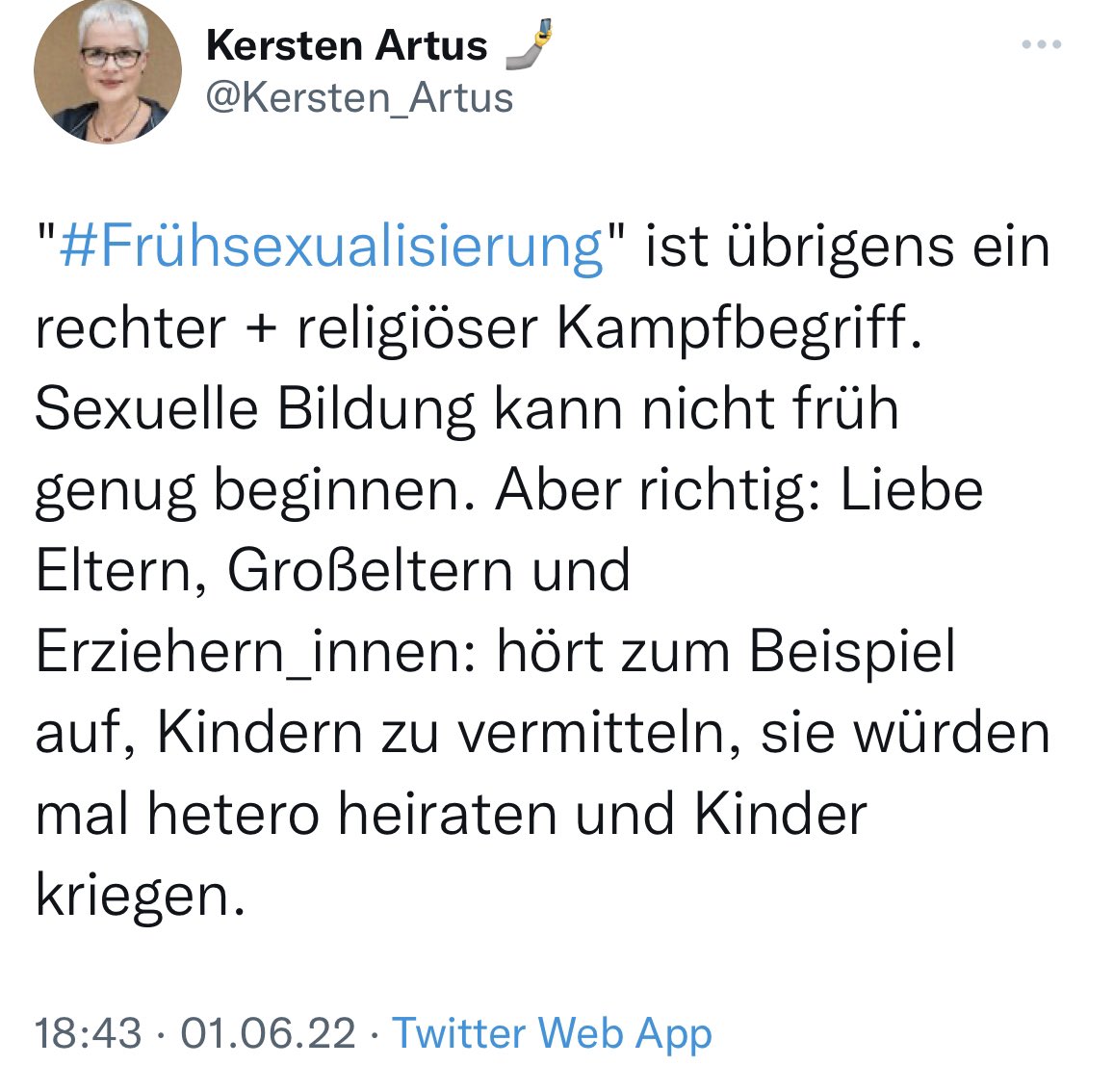 Benedikt Kaiser tweet media