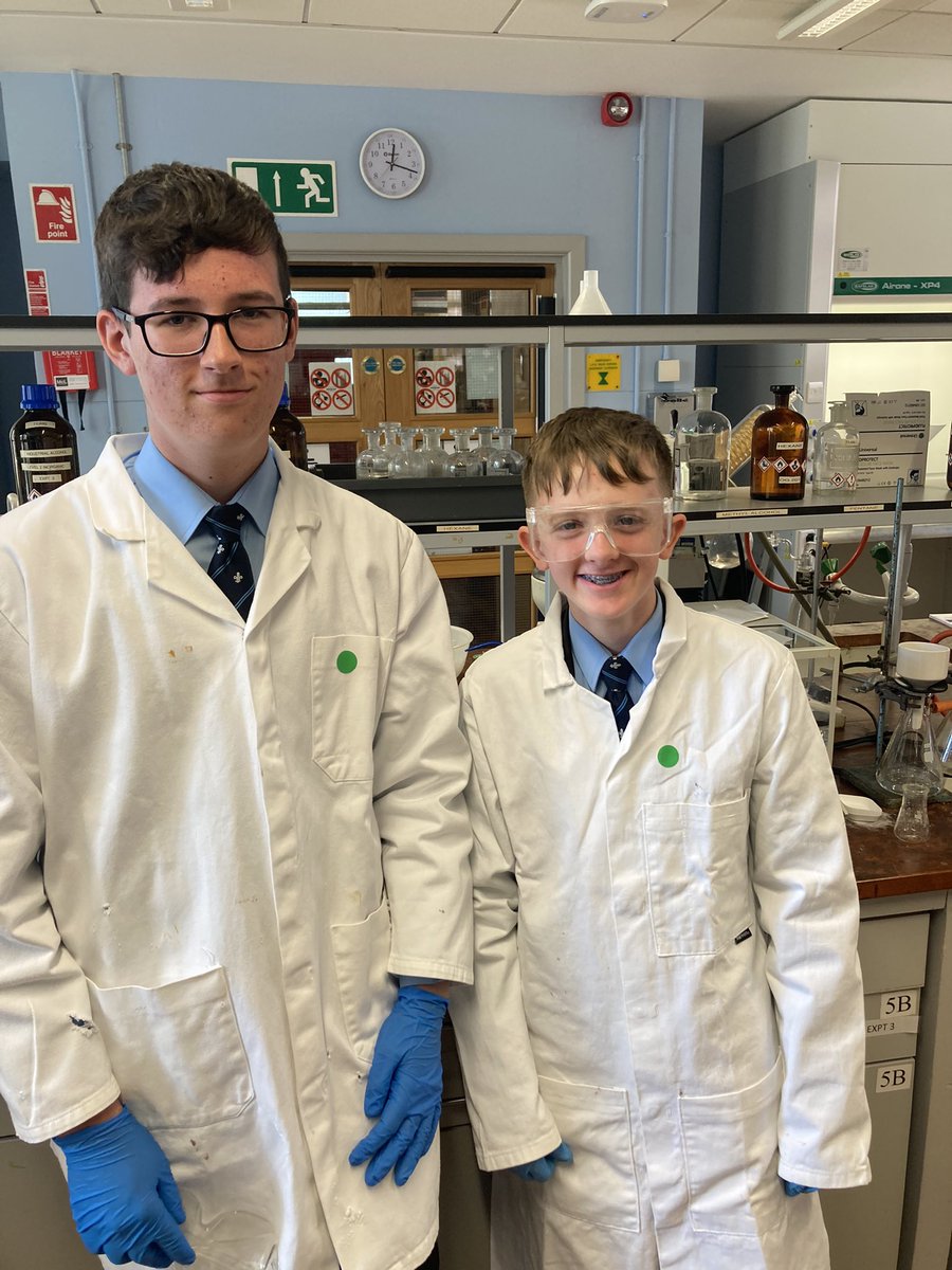 St. Louis Grammar School, Chemistry tweet media