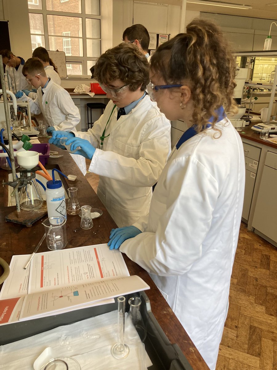 St. Louis Grammar School, Chemistry tweet media