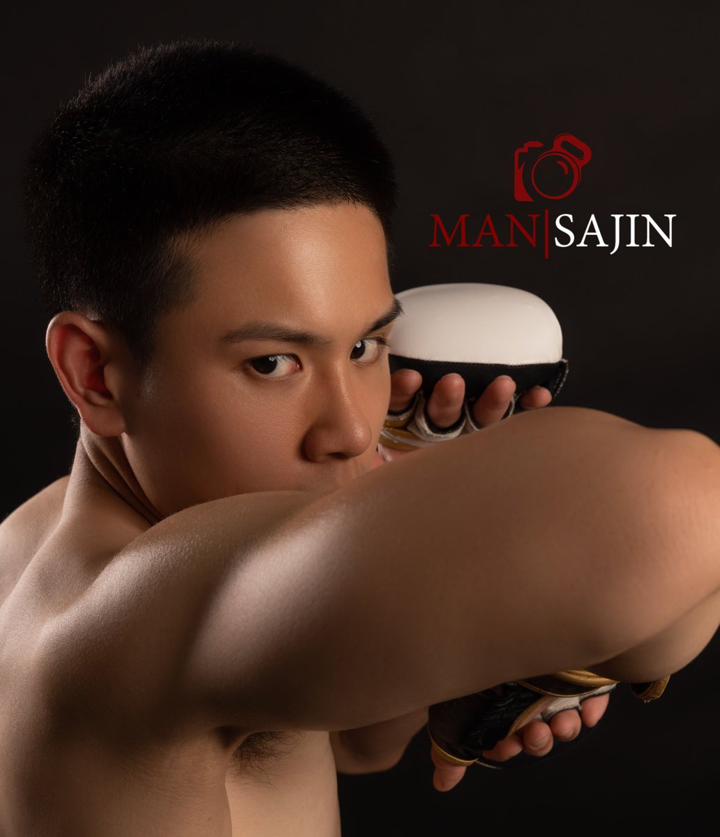 MAN_SAJIN's tweet photo. 《��合格鬥王｜WILSON》
KING OF MIXED MARTIAL ART | WILSON

分秒猶豫，生死瞬間

＃藝男盛殿 ＃MAN_SAJIN #男體攝影 #人像攝影 https://t.co/9sxqdXDHPl