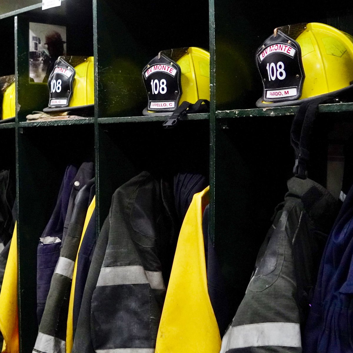 gonatanasof's tweet image. ¡Feliz día, @bomberosRA! Gracias por estar siempre cuando los necesitamos. 🇦🇷❤️

Desde que llegamos a @CorredoresAR, firmamos 150 acuerdos que reconocen su compromiso en cada asistencia que brindan en nuestras #RutasArgentinas. 

Primero la seguridad, #PrimeroLaGente. 👩‍🚒❤️