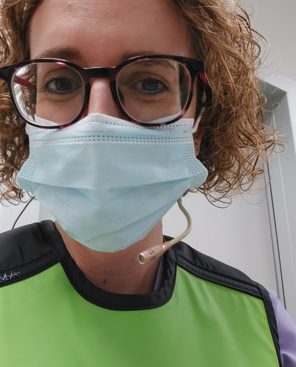 Belenmm271's tweet photo. Participando en mi #PrimerLive 🤩🤩 en #SEEDLive. Gran experiencia y acogida en @EndoscopiaLaFe 😄😄👏🏼👏🏼 @EndoscopiaH @japariciot2 https://t.co/o4j9gWgNxr