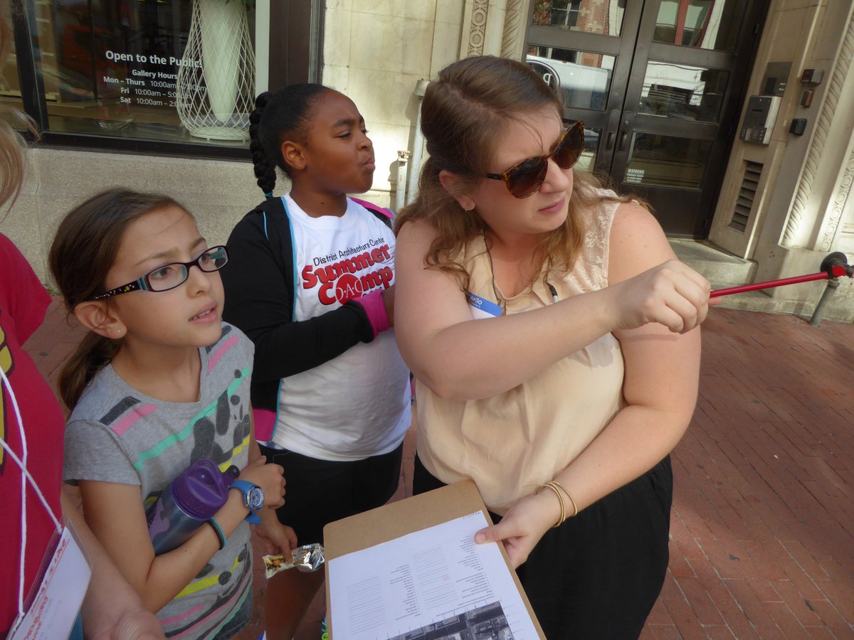 Does your child love buildings – drawing houses, building structures, designing a pillow fort?  💭💭

Our 5-day summer camp will help children explore the environment, both built and natural.☀️ 

Learn more and register here: buff.ly/37aHocN
