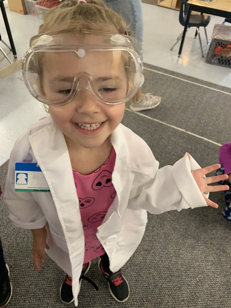 MrsNGauthier's tweet photo. We are doing our alphabet countdown to the end of the year and today is E for EXPERIMENT DAY! The students couldn't be more excited!! 🔬 🤗 @StPatrickGuelph #kindergartenfun https://t.co/UFjBL6cc2r
