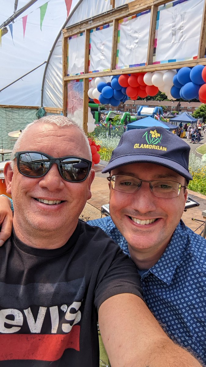 Lee Bridgeman tweet media