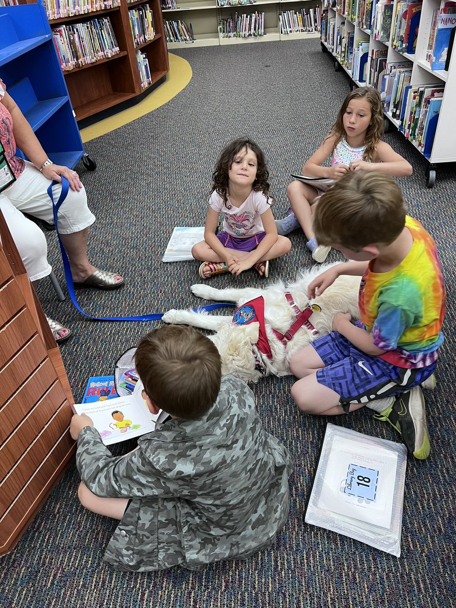 MrsClementsC11's tweet photo. We loved our visit with Bing! 

Bing is a therapy dog &amp; he sure knows how to do his job! The kids all said they felt VERY happy after visiting with him 🥰 https://t.co/rWjkvGgyLC