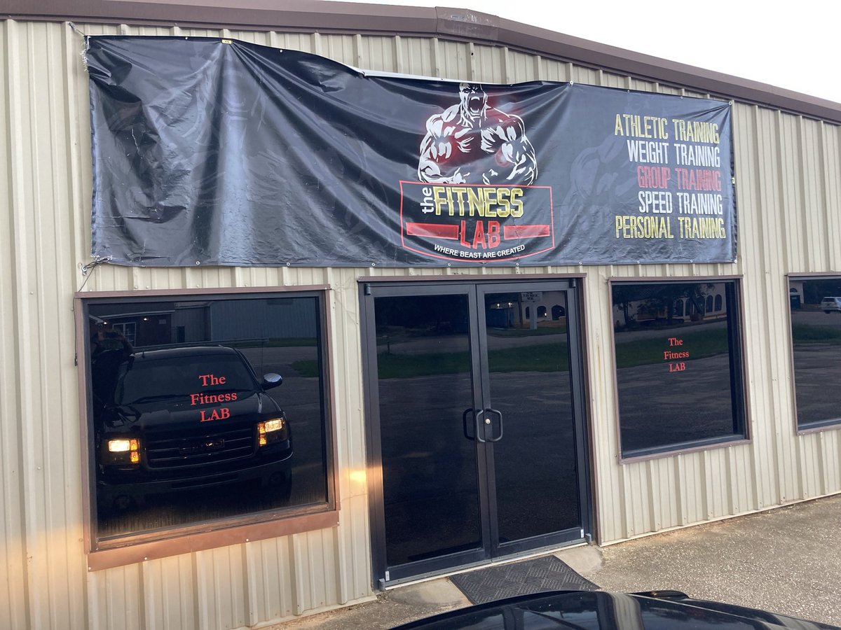 terrancegood34's tweet photo. If you Are out of the 251, 850, 601, 228, or 504 and have trained at this spot, you not only know what hard-work is, you have embraced the grind. Retweet if you have ever put in work at The LAB https://t.co/3jaiqWtHvn