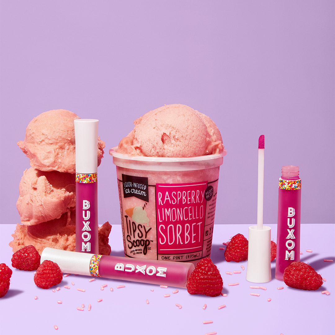 Yummmm! 😍 #BUXOMxTIPSY in shade Raspberry Limoncello Sorbet is perfect thing to #treatyourself with this summer. 🍦