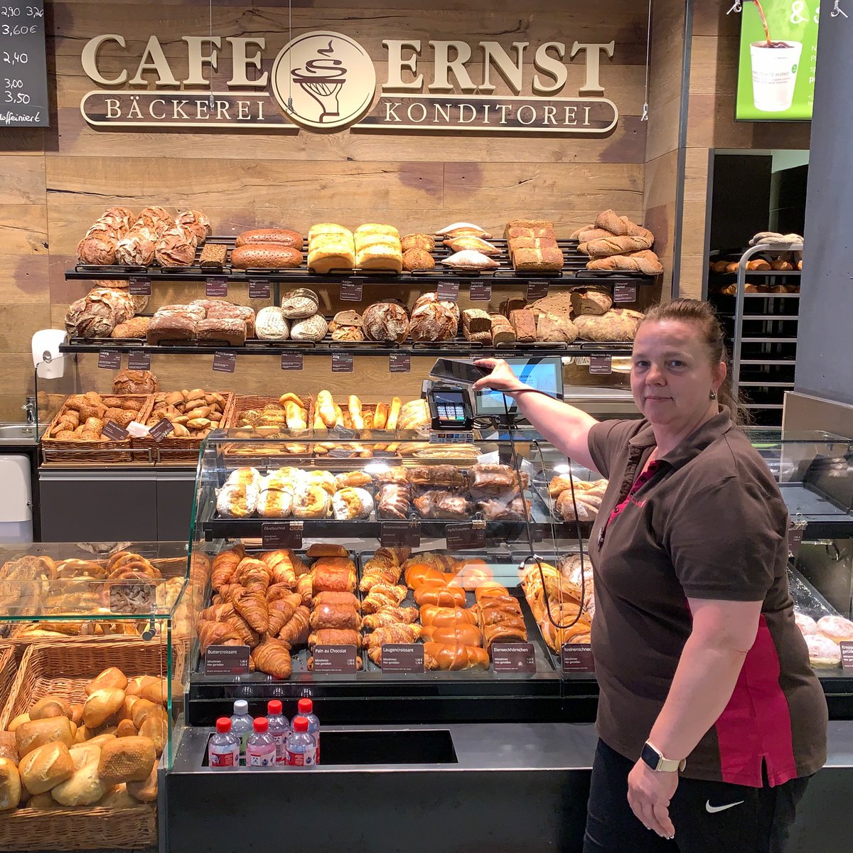 PaymentExpertsD's tweet photo. #Kontaktlos Bezahlen ab dem 1. Cent - geht auch bei Café Ernst (https://t.co/aIMNE0vVYX)
#Bäcker #Kartenzahlung #Mobilepayment #ab1cent #noCash @girocard #Applepay #Googlepay @MastercardDE @Visa_DE #Dinersclub #Discover #Americanexpress #JCB #UPI @baeckermitkarte https://t.co/AnxOD7jAa9