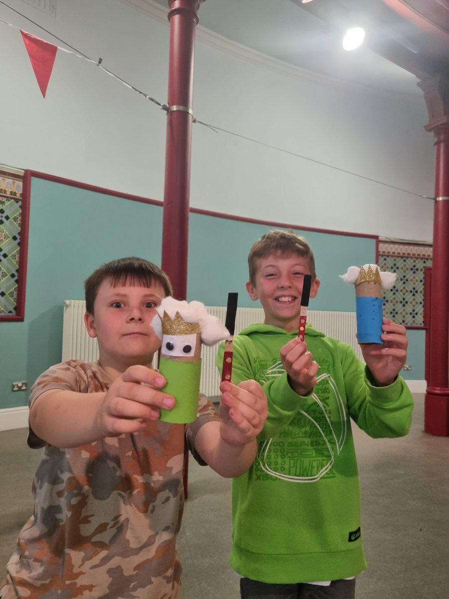 Windmill4M's tweet photo. @MV_Year5 jubilee crafts and a visit to the Egyptian zone to see the mummy at Leeds City Museum. https://t.co/WC0JKun07C