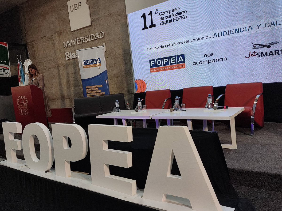 "El manejo de la información es parte del ejercicio del poder. El involucramiento de todos los actores sociales es clave para salir adelante". <a href="/pauesquel/">Paula Moreno</a>, presidenta de <a href="/FOPEA/">FOPEA</a> en #congresoFopea organizado en <a href="/ubpascal/">Universidad Blas Pascal | UBP</a>