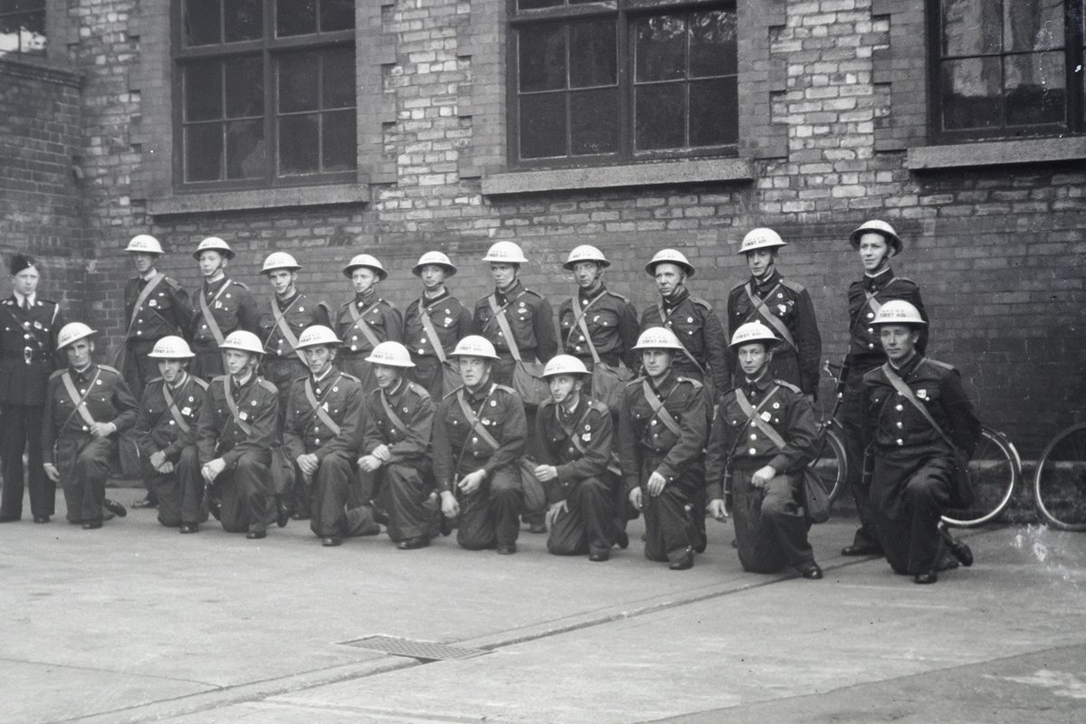 New #Archive Discovery📜🔎
Our archive team recently came across these historic images from #WorldWar2!  The pictures date back to the Air Raid Precaution teams established at #DublinPort during an inspection in 1943. 
Do you recognise anyone from these pictures?🤔