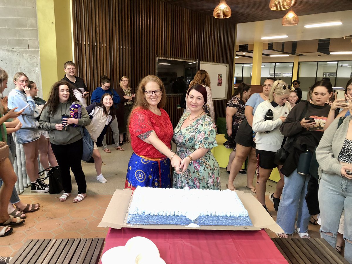 Narelle Biedermann (@n_biedermann) on Twitter photo <a href="/JCU_Nursing/">JCU Nursing & Midwifery</a> 3rd year students attend their final day of lectures before they juggle their final placements with online learning 👩🏻🎓👨🏾🎓👩🏽🎓👨🏼🎓 so we celebrated with cake … a lot of cake! Onwards and upwards <a href="/JCUCHS/">JCU College of Healthcare Sciences</a> <a href="/JCU_Nursing/">JCU Nursing & Midwifery</a> 3rd year students attend their final day of lectures before they juggle their final placements with online learning 👩🏻🎓👨🏾🎓👩🏽🎓👨🏼🎓 so we celebrated with cake … a lot of cake! Onwards and upwards <a href="/JCUCHS/">JCU College of Healthcare Sciences</a>