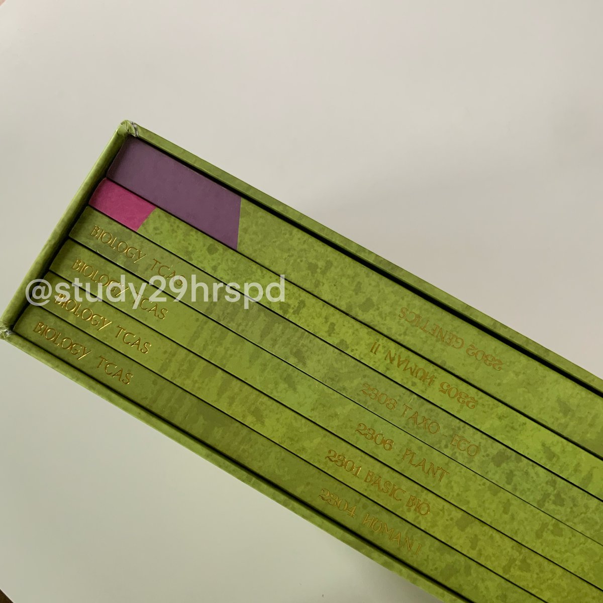 study29hrspd's tweet photo. หนังสือชุด tacs biology พี่วิเวียน
ใช้อ่านสอบได้ เนื้อหาละเอียดครบ
700รวมส่ง ต่อรองราคาได้คั้บ 
#GATPAT #dek65 #dek66 #dek67 #กสพท65 #กสพท66 #ส่งต่อหนังสือเตรียมสอบ #ส่งต่อคอร์สเรียนพิเศษ #biomap https://t.co/qiqmm0pIvp