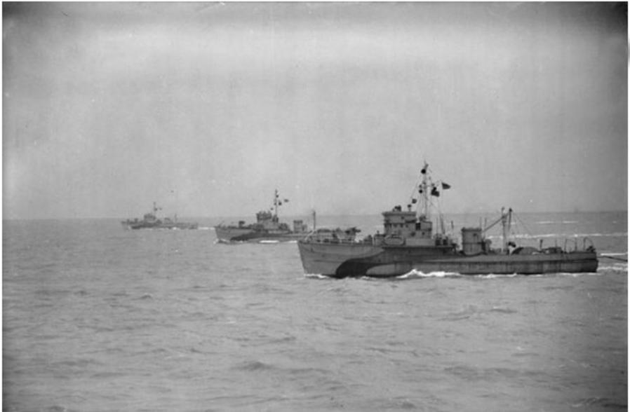 AlgerinesAssoc's tweet photo. #Adrift #OTD1942 further relief for the sweeper force starts with the arrival of brand new, coastal ‘Yard Minesweepers’ (YMS) from the USA under Lend Lease. Those 150 transferred to British ownership were classed as BYMS. Source: https://t.co/pFWgFe6LVa #Sweepers80 https://t.co/AarC3SXzJI