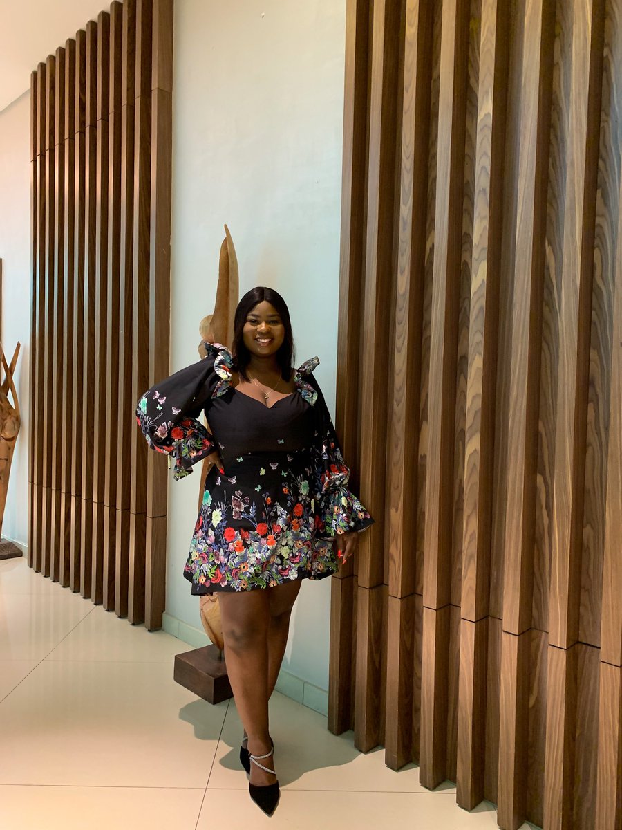 Bukolabod's tweet photo. Choose your fighter … 

Pant set or floral dress? 

Cc @BOD__NG https://t.co/Nx6MMZPXMV