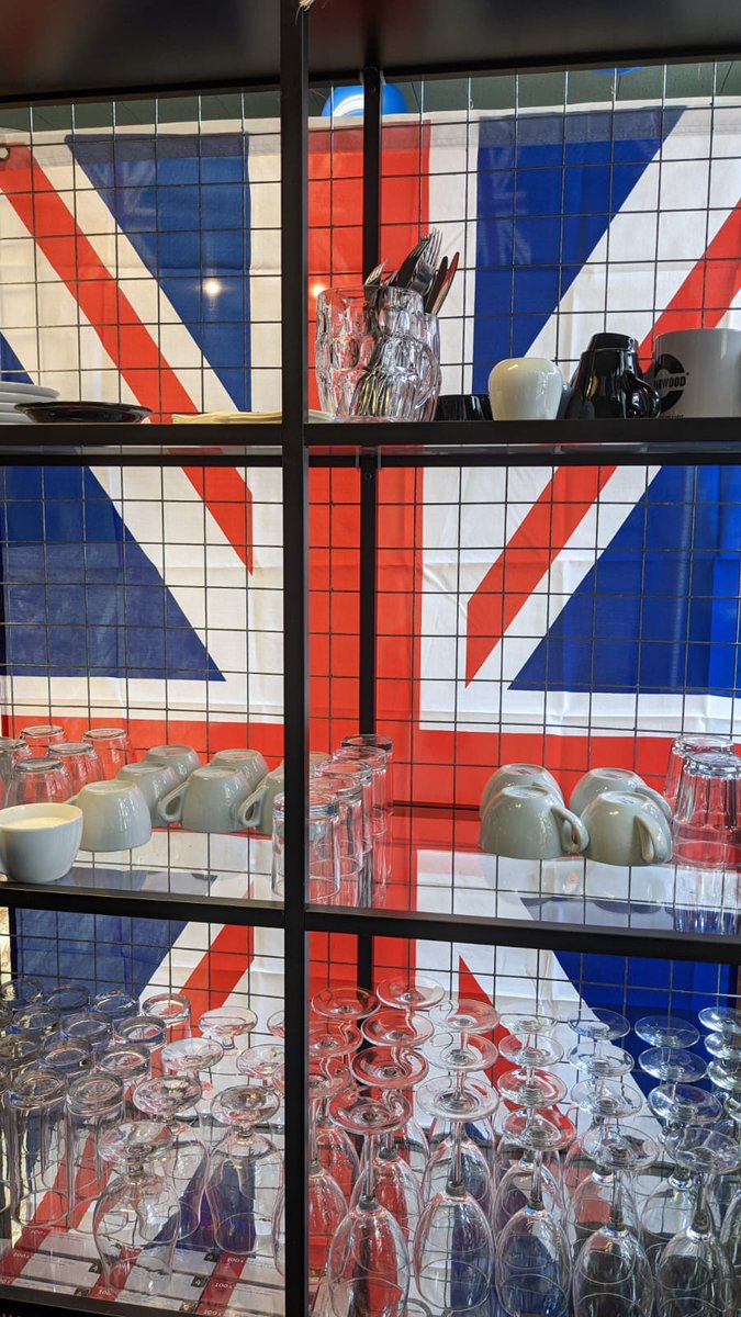 WinckleyStreet's tweet photo. Celebrate part of your #Jubilee Weekend on the Vibrant #WinckleyStreet #WinckleySquare https://t.co/yJ0NTkdtrb