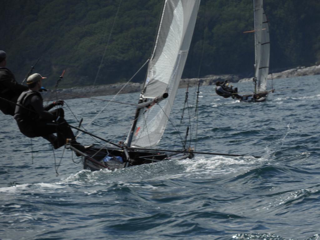 FoweySailing's tweet photo. Racing action from Wednesday's International14 sailing competition in #Fowey
#foweysailing #skiffsailing #sailing #i14 #Cornwall https://t.co/s2C3EaygmN